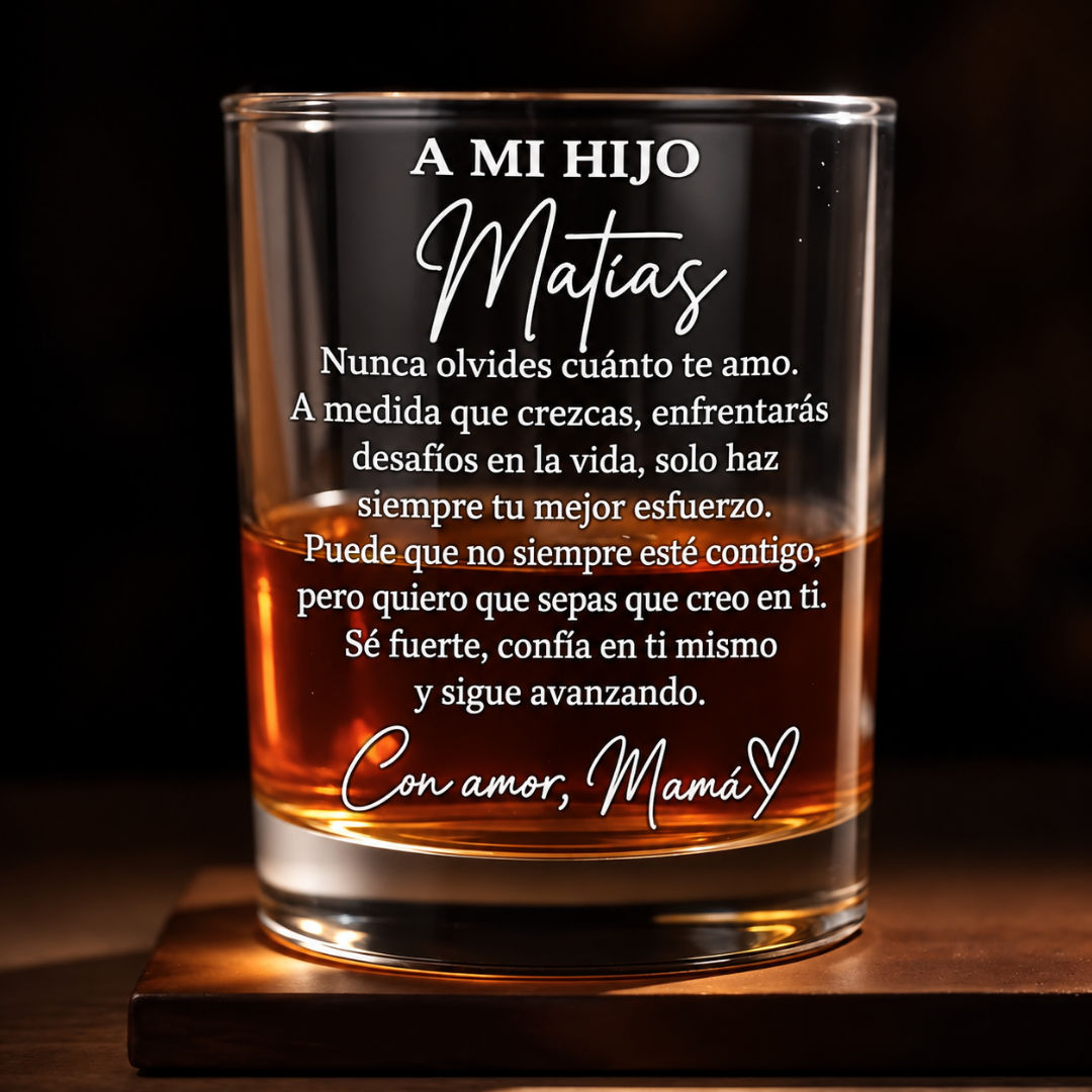 Vaso de Whisky Personalizado para Hijo – Regalo de Mamá con Mensaje Especial